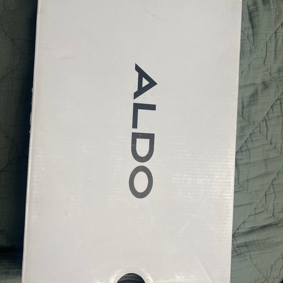 ALDO DWARDONIII - Picture 1 of 3